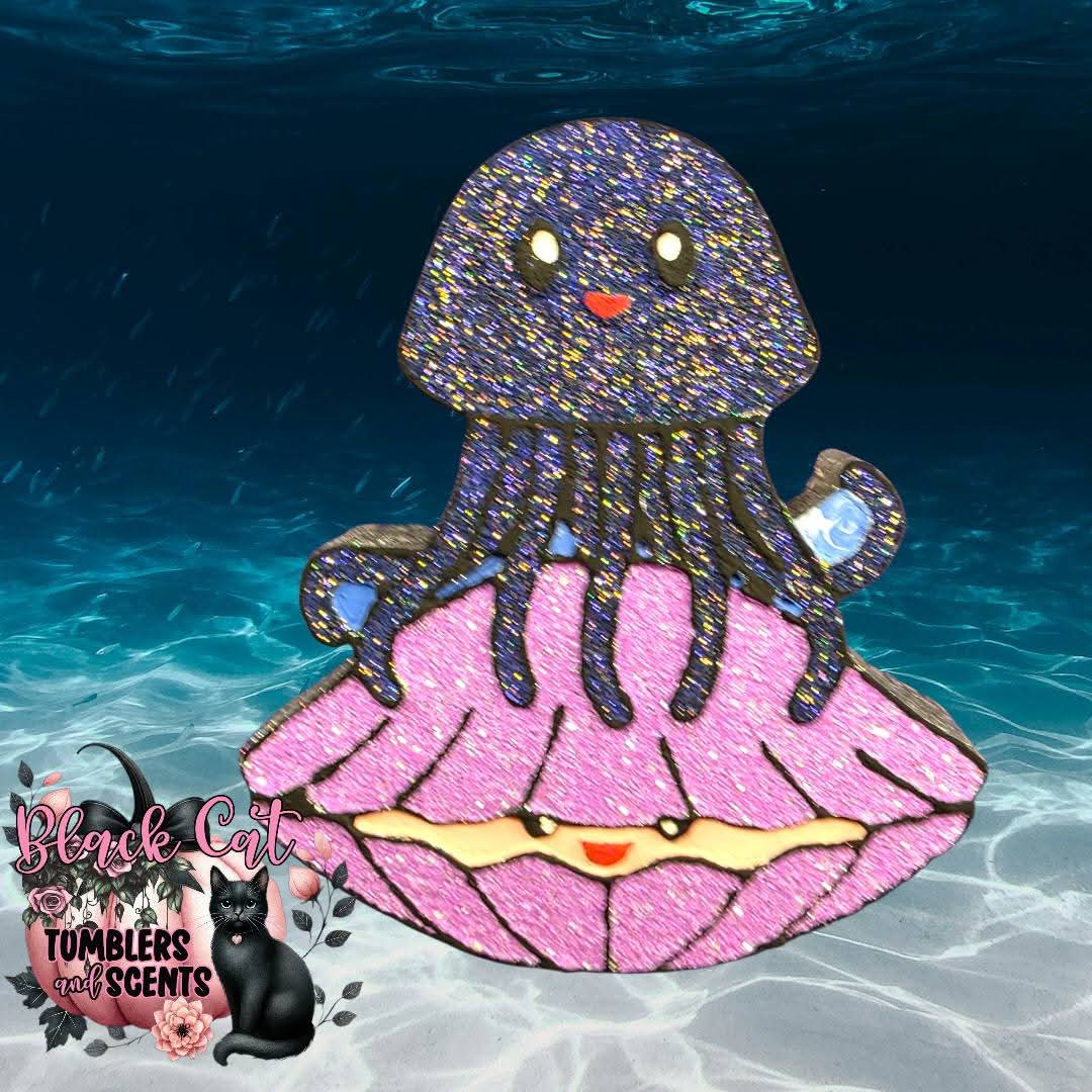 Jellyfish with Clam