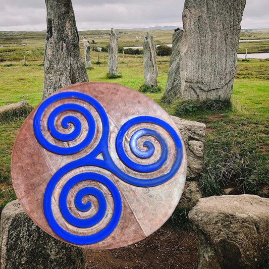 Triskele (insert for 4" round)