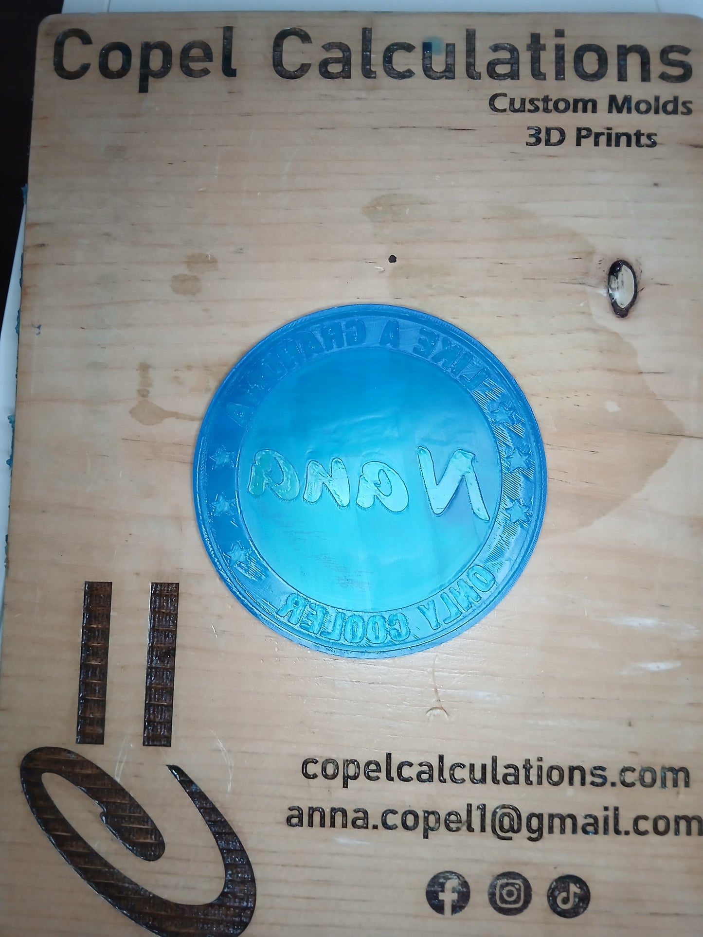 Grandma (inserts for 4" round)