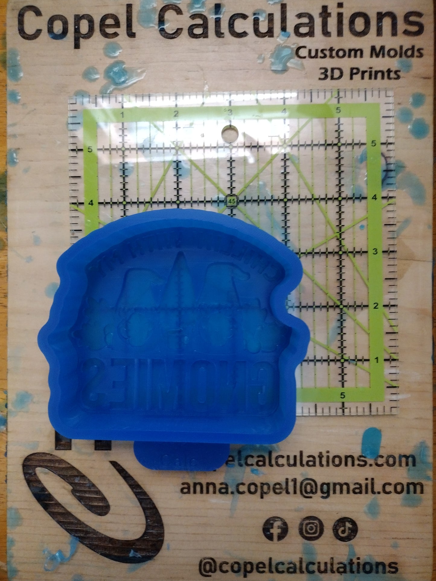 Chillin with My Gnomies