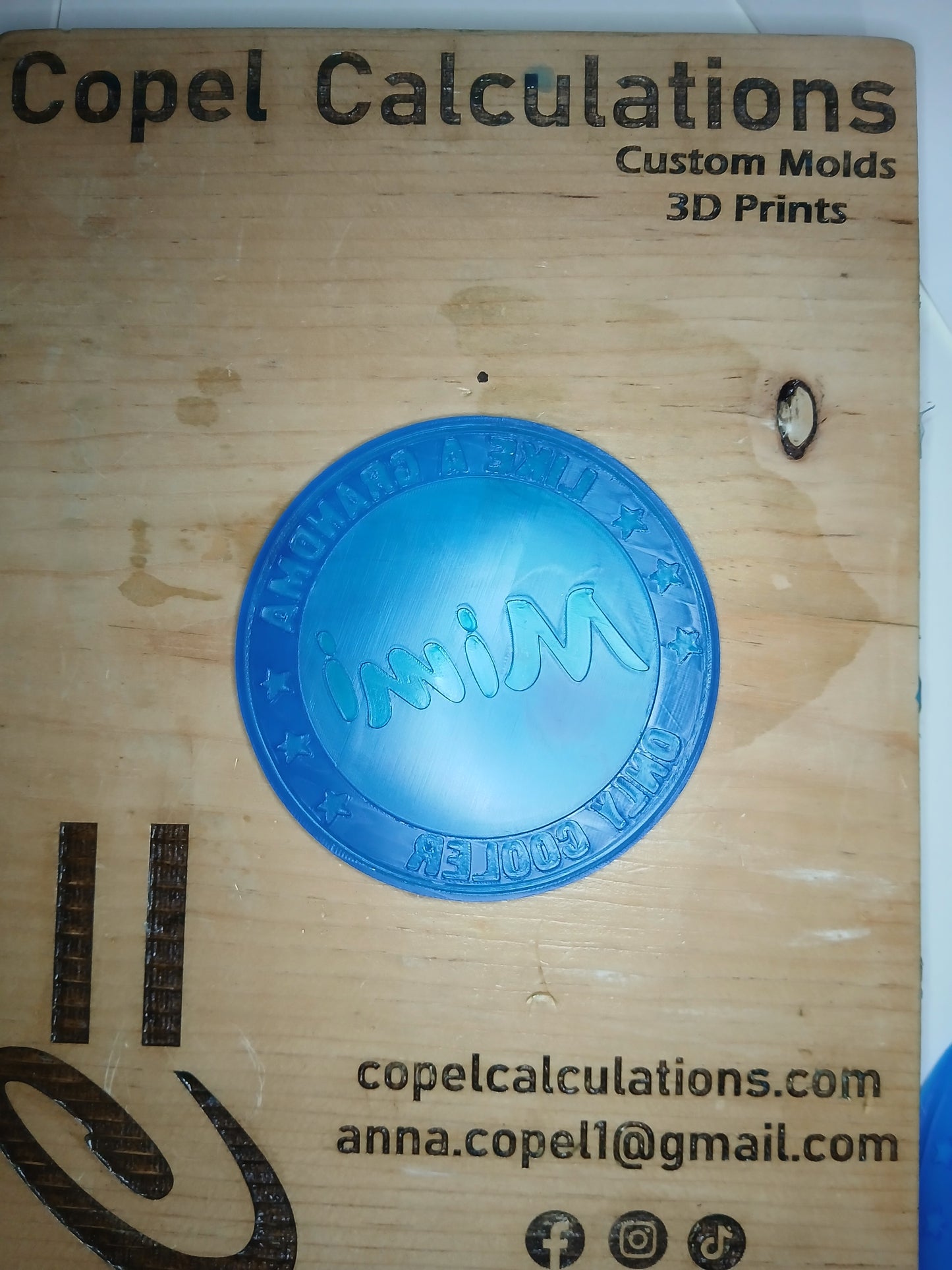 Grandma (inserts for 4" round)